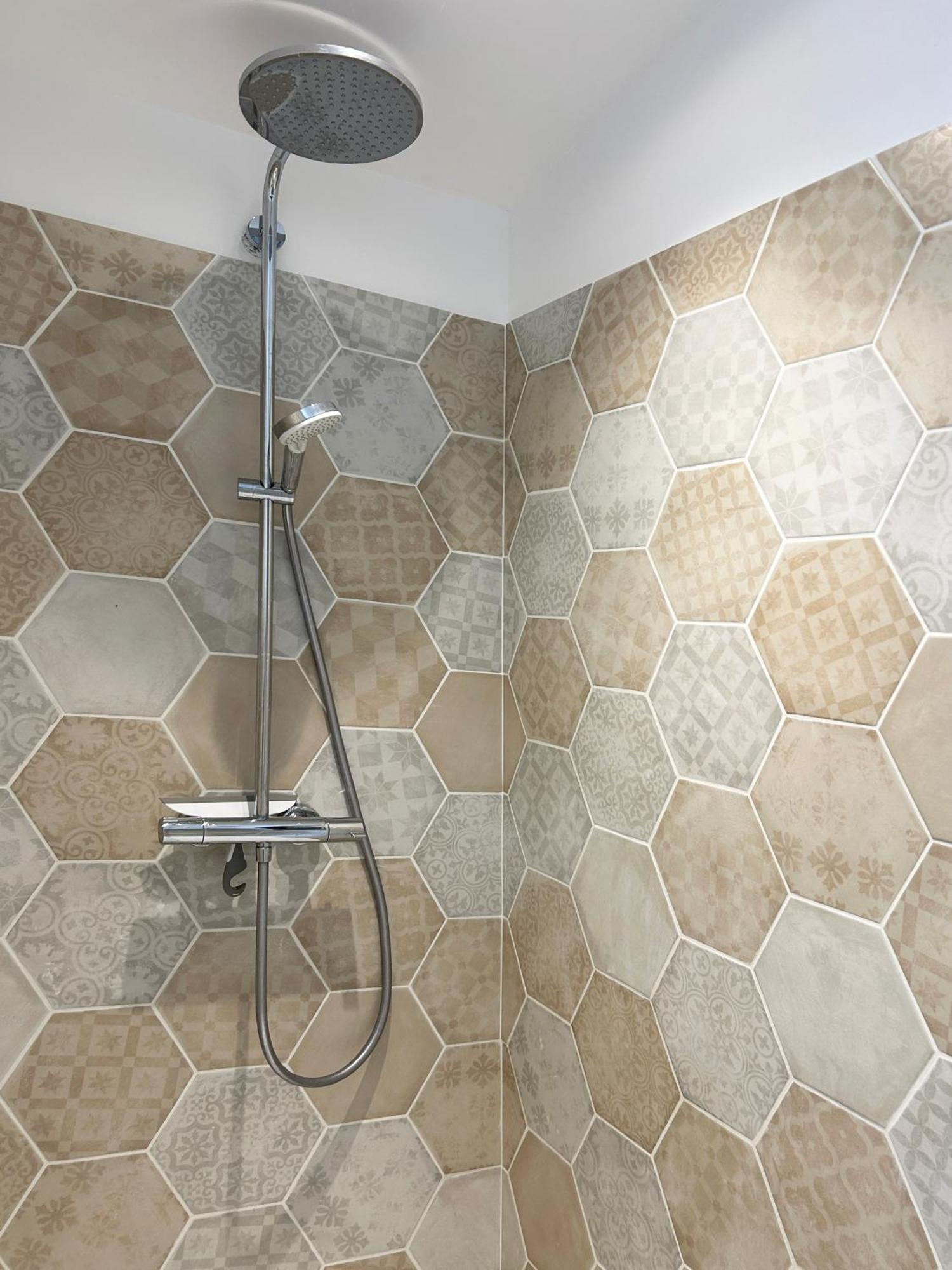הוילה Mane  Le Petit Cabanon Provencal מראה חיצוני תמונה