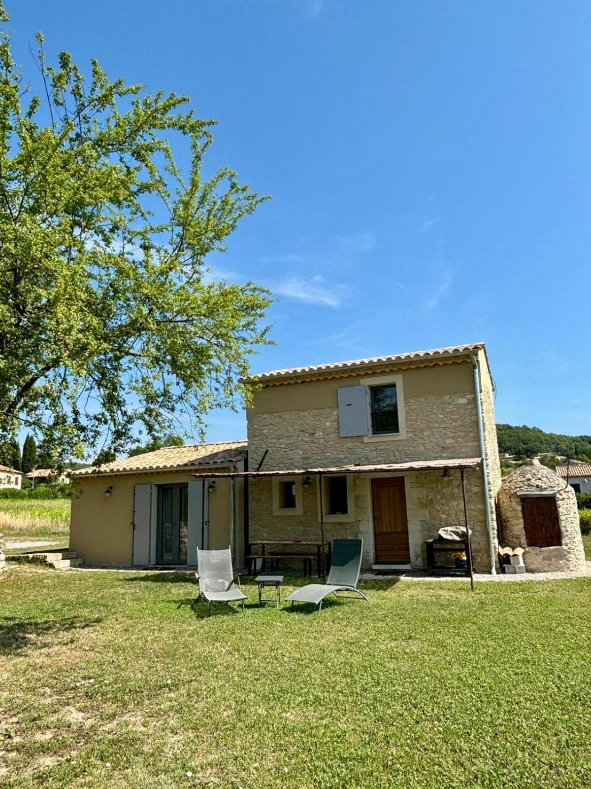 הוילה Mane  Le Petit Cabanon Provencal מראה חיצוני תמונה